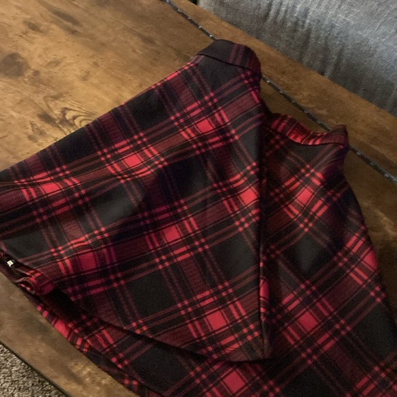 Hot topic flared skirt size LG - Picture 8 of 9